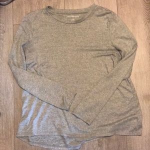 American eagle grey long sleeve shirt, large